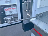 助手席側ストッパーの状態です。
