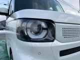 LEDヘッドライト付いてます!省電力で暗い夜道も明るく照らしてくれますよ♪