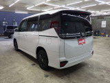 オートエムワンには多数車種様々な在庫がございます。きっとお気に入りの1台に出会えるはずです!