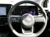 ハンドルは軽やかに回り、気持ちよく運転が出来ます。