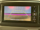 バックカメラを装備!運転席から見えにくい部分をナビの画面に映して、安全に操作が出来ます。