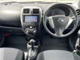 運転席周りの視界もよくハンドルも軽い取り回しなのですごく運転がしやすい車です。