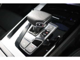 お車の詳細やお見積り、追加の画像などお気軽にお申し付けください。