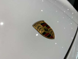ポルシェの認定中古車は、ポルシェの特徴や構造、システムに精通したプロフェッショナルであるテクニシャンによって、合計111項目にわたる厳格なチェックをクリアした車両のみを取り扱っております。