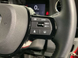 クルーズコントロールを装備しています。高速道路などで一定の速度で走ってくれるので運転が楽ですよ!速度を設定できますので、スピードの出しすぎにも注意できます。