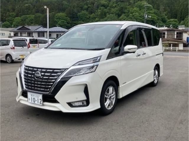日産 セレナ 