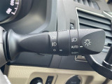 【 オートライト 】オートライトなのでライトの点け忘れを気にすることなく運転が出来ます♪//