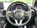 【純正革巻きステアリング】上質な革を使用することで、手にしっかり馴染みとても運転しやすいハンドルです♪