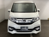 一目見てホンダ車だとわかるカッコいいフロントマスクです!