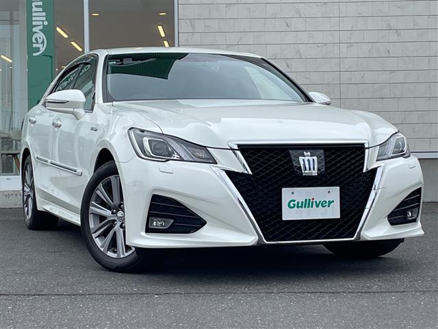 クラウンアスリート ハイブリッド 2.5 G Four 4WD 本革シート