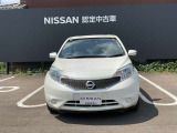 目立つキズ。凹みがございますので現車のご確認をお願い致します。