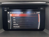 純正メモリナビを装着しています。Bluetooth(ブルートゥース)・USB接続/CD・DVD再生/フルセグ視聴など使用できます。60,711km
