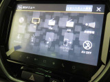 メーカー純正・9インチ全方位モニター付きメモリーナビゲーションを搭載しています。フルセグTV、AM/FM、CD/DVD再生、Bluetooth等の機能を備えています。