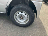 安全安心な走行のために、納車前には小さなクルマを知り尽くしたエキスパートが基本性能に関わる機能や状態を徹底的に点検しています。