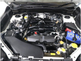 ■スバルと言えば水平対向エンジン。車体の低い位置に搭載されているので、万一の衝突時には、エンジンルームの下へ潜り込み、室内の乗員の被害軽減に貢献致します。