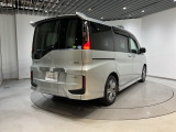 自動車保険・JAFも取り扱っております。また、お客様のご希望で保証延長(有償・一部の車種では取り扱いできません)もご準備しております。