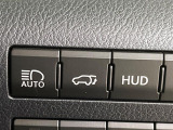 【パワーバックドア】スマートキーや運転席のボタンを押すだけでリアゲートが自動で開閉します!荷物を持っている時や、高い位置にあるバックドアを閉める際に便利な機能です♪