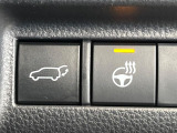 【パワーバックドア】スマートキーや運転席のボタンを押すだけでリアゲートが自動で開閉します!荷物を持っている時や、高い位置にあるバックドアを閉める際に便利な機能です♪