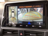 パックモニタ-も装備しております。車庫入れの苦手なお客様、もうご心配いりません。重宝してくれると思います。