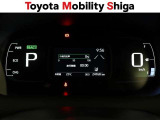 多機能な設定が出来る明るく見やすいメ-タ-パネルです。
