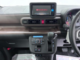 中古車は一物一価、同じようなお車でも、整備状況、外内装の状態など様々です。