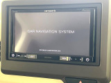 【ナビゲーション】目的地までしっかり案内してくれる使いやすいナビ。Bluetooth接続すればお持ちのスマホやMP3プレイヤーの音楽を再生可能!毎日の運転がさらに楽しくなります!!