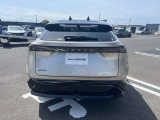 プライバシーガラス 室内の急な温度変化を防ぎ、日焼け防止や目隠し等の役目をしております。