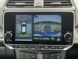 上から車を見下ろしたような画面が駐車をサポート、運転が苦手な方でも安心してお使い頂けます!!