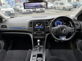 フランス車ならではのオシャレな内装がオススメです!