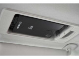 運転席サンバイザー裏側にスマートインETC付き。セットアップもお任せください。