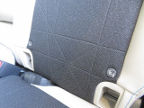 後部座席にはISOFIX規格のチャイルドシートを取り付けることが可能です☆☆☆
