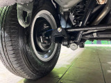 お車を安心してお乗りいただく為には、足回りの定期点検が欠かせません。サービスサポート(有償保証)では無料点検もご提供しており、安心のカーライフをお過ごしいただけるサポート体制が整っています。