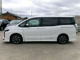 トヨタ認定中古車になります。まるごとクリーニングで見えない部分もまるごと洗浄しております。