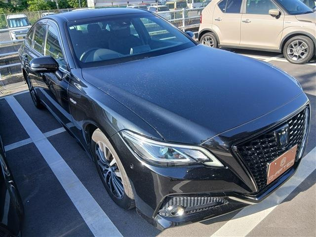 クラウン ハイブリッド 2.5 S Cパッケージ 禁煙車 自動駐車システム 全周囲カメラ