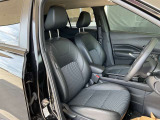 快適に運転できるドライブポジション!シートリフターもあるので無理のない運転姿勢がとれます。