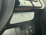 ステアリングヒーターを内蔵。冬場の運転でも表面の温度を快適に保ちます。