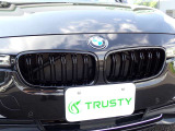 BMW在庫保有台数常時100台以上!ご来店の際はBMW本店(厚木市下荻野140-1)にご来店ください!弊社自慢の全天候型ショールーム!BMW在庫保有台数常時100台以上ございます!