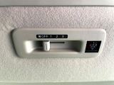 【サーキュレーター】エアコンの風を後部座席まで届けてくれ、広い車内空間でも素早く快適な温度になります♪真夏や真冬に便利な機能です。