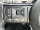 ステアリングスイッチ搭載!ハンドルひとつで手を離さなくても運転中視線をそらさなくても操作が出来て便利です