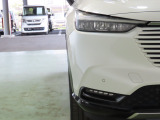 LEDヘッドライトは、点灯の瞬間から光量を発揮し、突然暗くなるトンネルなどでの安定感を高めます。