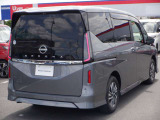 セレナ 2.0 ハイウェイスターV 4WD 