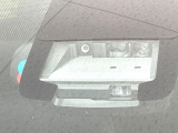 【トヨタセーフティセンス】走行中に前方の車両等を認識し、衝突しそうな時は警報とブレーキで衝突回避と被害軽減をアシスト。より安全にドライブをお楽しみいただけます。