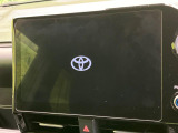 【10.5インチ ディスプレイオーディオ】大画面のディスプレイはAppleCarPlayやAndroidAutoが利用可能。大きな画面でスマホナビアプリ等が利用いただけます♪