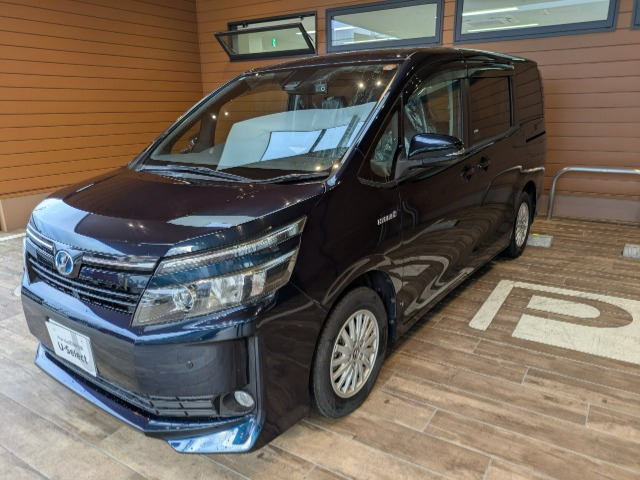 トヨタ ヴォクシー 