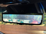 【デジタルインナーミラー】カメラが撮影した車両後方の映像をルームミラー内に表示。クリアな視界で状況の確認が可能です!※ドラレコ機能ご利用には別途SDカードをご用意いただく場合があります。