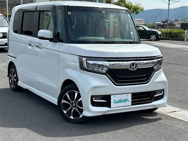 ホンダ N-BOXカスタム 