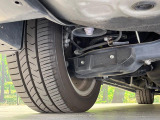 お車を安心してお乗りいただく為には、足回りの定期点検が欠かせません。サービスサポート(有償保証)では無料点検もご提供しており、安心のカーライフをお過ごしいただけるサポート体制が整っています。