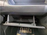 グローブボックスの収納もバッチリ