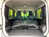 普段のお買い物や通勤、送迎等に十分な荷室スペースを確保しております。セカンドシートを倒すと、大きな荷物の積載も可能です♪