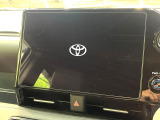 【10.5インチワイドナビ】高級感とインパクトのある大型ワイドナビを装備。各種オーディオ操作はもちろん、横長ワイド画面でのマップ2分割表示など、利便性も高いナビです♪